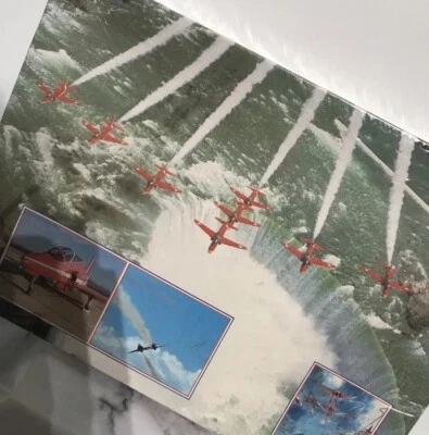 RED ARROWS 2000 Piece Jigsaw Puzzle Retro Vintage Rare ROYAL AIR FORCE Sealed - Image 1 of 4