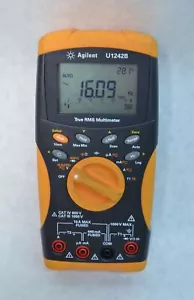 Agilent U1242B Digital True RMS Multimeter DMM Cat III 1000V - Picture 1 of 6
