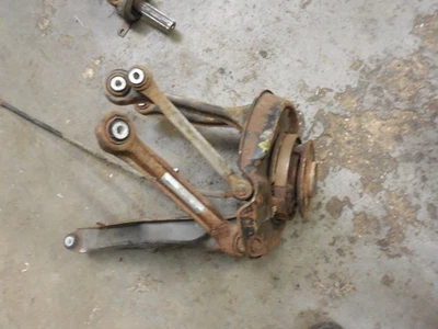 Rear LEFT Spindle Knuckle Hub 2013574205 84-93 Mercedes Benz W201 190D 190E - Image 1 of 4