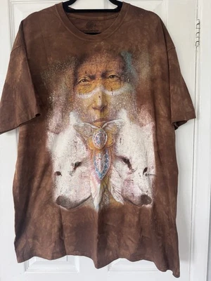 T shirt The Mountain "Indiano con lupi" taglia 2XL - Immagine 1 di 4