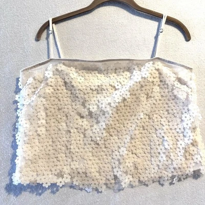 Astr The Label L Large Luxoria Top Flower Sequin Spaghetti Straps Cropped Cami - Image 1 of 4