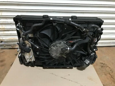 BMW 750LI F02 F04 2009-2011 4,4 L sistema de refrigeración radiador ventilador compresor de aire acondicionado OEM  Foto 1 de 4