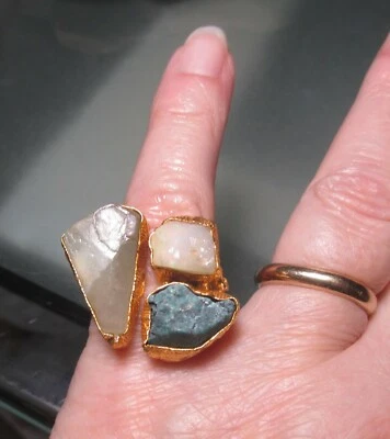 Anillo enchapado en oro latón verde fluorita/ópalo etíope/turquesa REINO UNIDO N1⁄2/EE. UU. 7 Foto 1 de 4