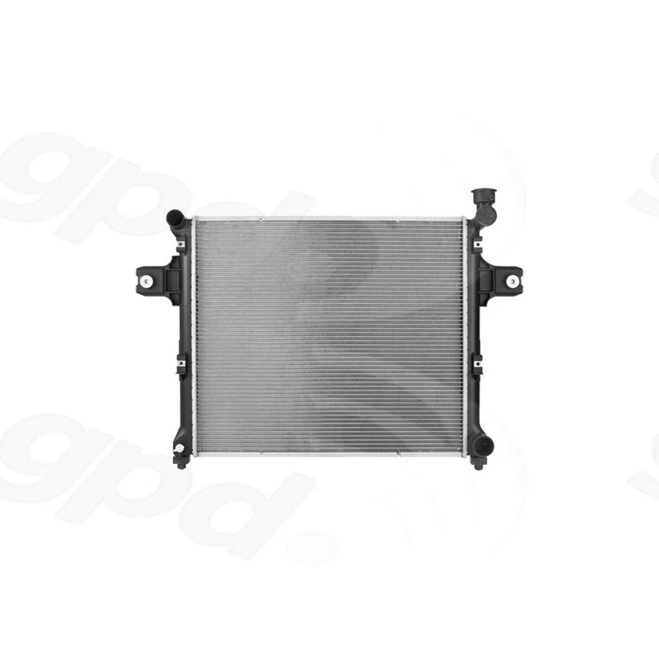 Radiador Global Parts Distributors 2839C para 05-10 Jeep Commander Grand Cherokee Foto 1 de 4