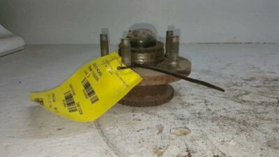 Buje delantero con ABS compatible con 98-02 Crown Victoria 266069 Foto 1 de 4