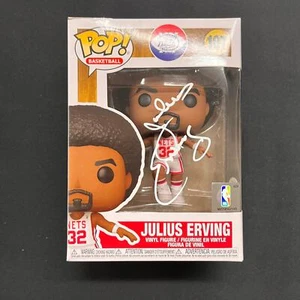 Julius Erving Signed Funko Pop PSA/DNA Encapsulated Nets Auto - Picture 1 of 2