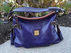 dooney & bourke fielding florentine large hobo