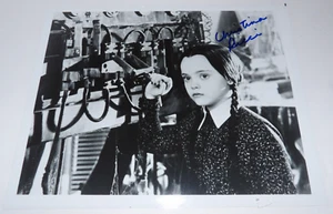 CHRISTINA RICCI Autógrafo Fotografía Autografiada Firmada 8x10 LA FAMILIA ADDAMS - Imagen 1 de 2