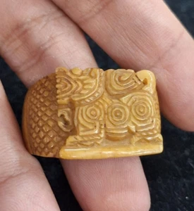 Antique Thai Singha Blessed Buddha Amulet Old Tooth Charm Talisman Ring - Picture 1 of 5