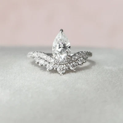 IGI Certified Lab Grown Diamond Wedding Ring 950 Platinum 1.45 Ct Mraquise Cut - Image 1 of 4