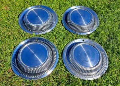 Juego de 4 Tapacubos 1960 Plymouth Savoy Belvedere Fury 14" 1943742 60 Foto 1 de 4