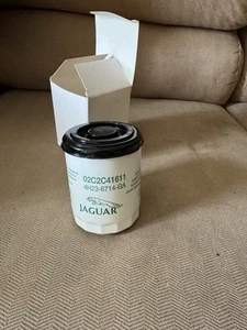 Genuine Jaguar Oil Filter SKU: 19136-JG-C2C41611 - Picture 1 of 2
