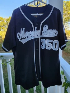 Maglia e cappello Mercedes-Benz E-350 da abbinare! Usato, ma dai un'occhiata! - Foto 1 di 6