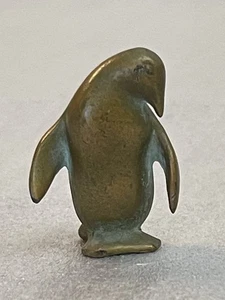 Estatuilla moderna de pingüino de bronce escandinavo de mediados de siglo de los años 50 ~ 1,5" de alto - Imagen 1 de 8