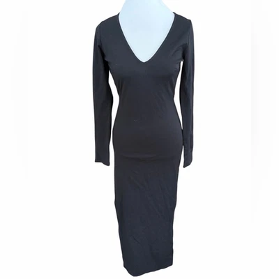 Vestido maxi bodycon novo com etiquetas Lulu's gola V manga comprida fenda lateral recortada nas costas tamanho P. - Imagem 1 de 4