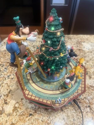 Jamboree di Natale Vintage Enesco Topolino e Amici * Musical Animato Disney  - Immagine 1 di 4