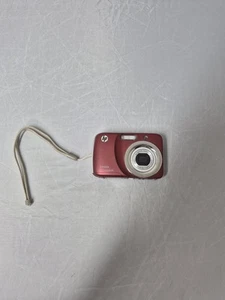 HP CW450T 12.1 MP 4x Opt Touch Screen Digital Camera - Picture 1 of 13