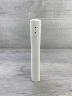 Mophie Power Boost XL Universal External Battery - 4 Charges 10,400mAh PWR BOOST - Image 1 of 4