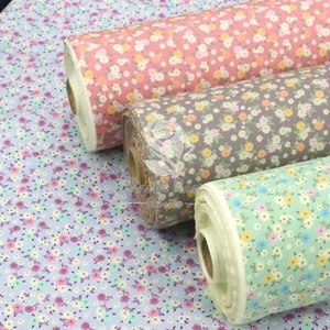 Ditsy Floral Lily Bunch printed 100% Cotton Fabric per half Metre continuous - Picture 1 of 8