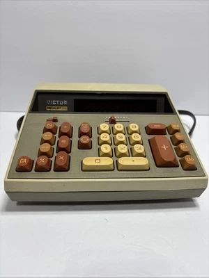 Vintage Victor Medalist 204 Desktop Calculator Works - Image 1 of 4