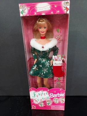 Muñeca Barbie Mattel Temporada Festiva 1997 #18909 Edición Especial NRFB Foto 1 de 4