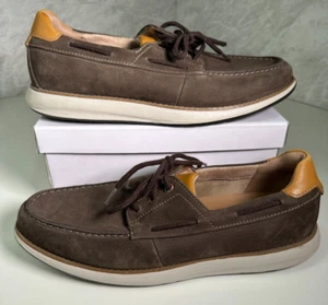 Mocassini scarpe da barca Clarks da uomo in pelle nabuk marrone taglia 10,5G UK 45EU indossati una volta - Foto 1 di 18