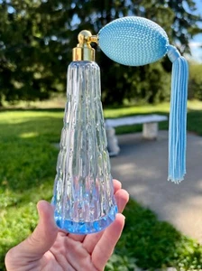Vintage IRICE hellblau Glas Parfüm Flakon 6,5" neue Glühbirne - Bild 1 von 7