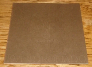 Original Oldsmobile Toronado Deluxe Verkaufsprospekt 71 von 1971 - Bild 1 von 2