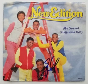 Bobby Brown Signed New Edition My Secret 7" Vinyl 45 Record LEGEND RAD - Picture 1 of 1