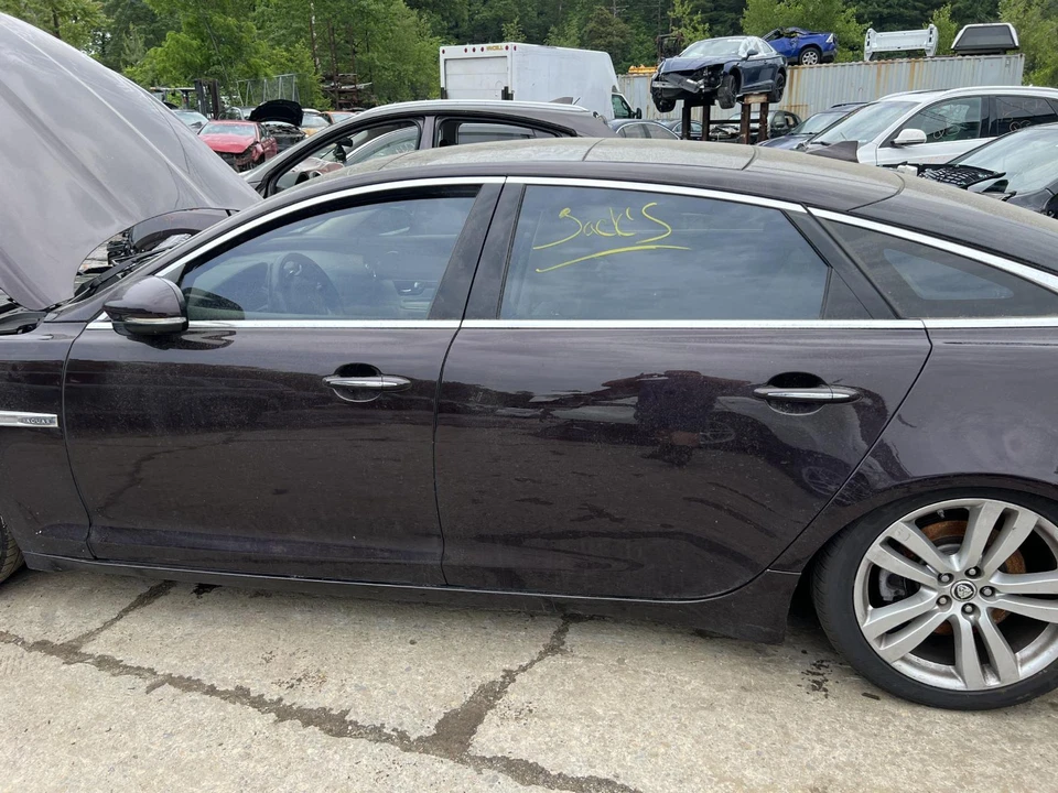 Cuarto de cristal/ventana JAGUAR XJ izquierda 10 11 12 13 14 15 16 17 18 19 Foto 1 de 1