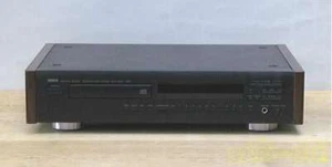 Reproductor De CD YAMAHA CDX-1050 Usado De Japón - Imagen 1 de 8