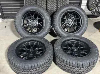 20x10 FUEL TECH D670 WHEELS RIMS 33" NEXEN AT TIRES DODGE RAM 1500 HEMI 5x139.7 - Image 1 of 4