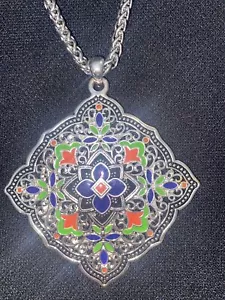 MOZAIC New Necklace Silver Plated 14 inch with 3” Pendant Pe Xmas Gift - Picture 1 of 5