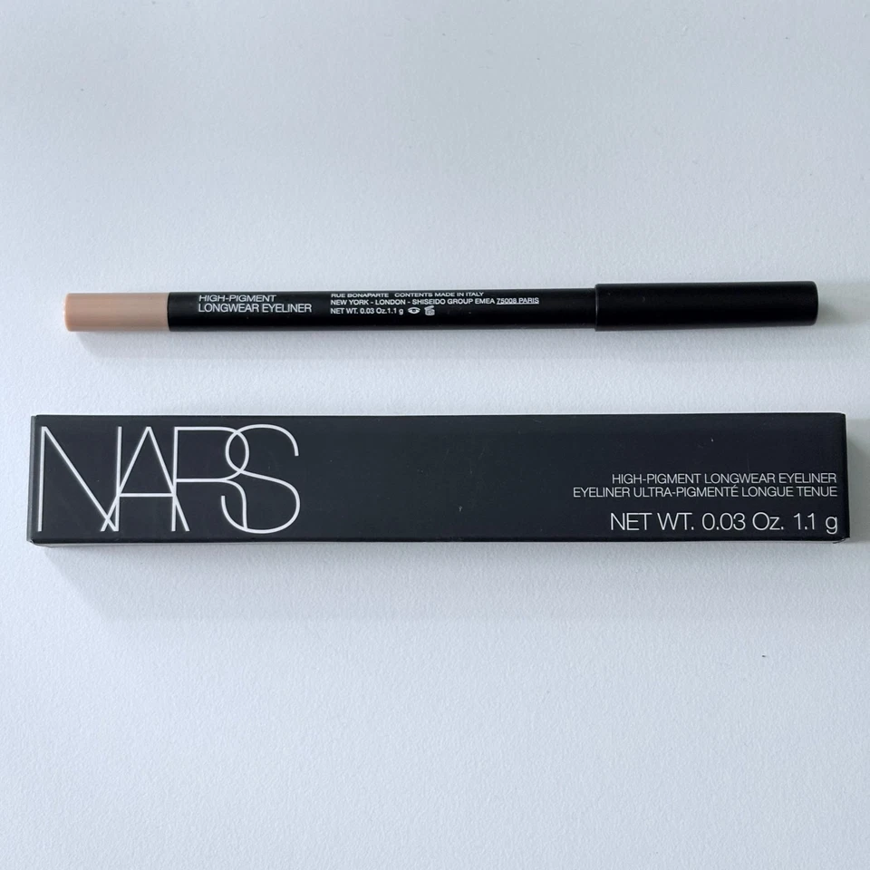 Delineador de ojos de larga duración de alto pigmento NARS | Rue Bonaparte 8221 | 0,03 oz/1,1 g | Nuevo Foto 1 de 1