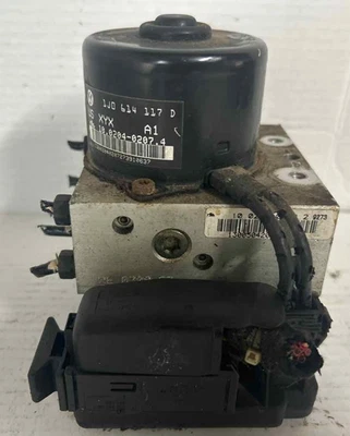 Volkswagen Jetta Beetle Golf 1998-2001 conjunto de bomba ABS freno antibloqueo 99 OEM Foto 1 de 4