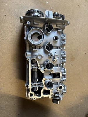 Cubierta válvula culata motor audi a4 q5 q7 ea888 Foto 1 de 3