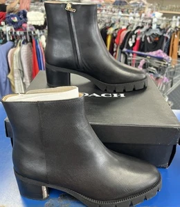 COACH Women Chrissy Black Leather Ankle Boots Chunky Heel size 11B - Picture 1 of 3