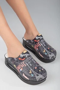 medical clogs,orthopedic women clogs,nurse clogs,pattern clogs,hospita shoes, - Picture 1 of 4