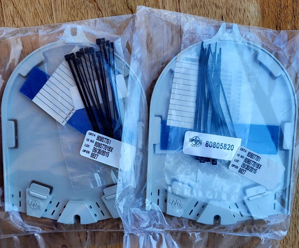 LOT OF 2-PLASTIC TRAY 12 COUNT For Fiber Inclosures LOW-80807701-CCS2046 - Image 1 of 4