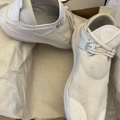 Jordan Fly '89 Hombre Talla 13 Blanco-Cromo Usado Foto 1 de 4