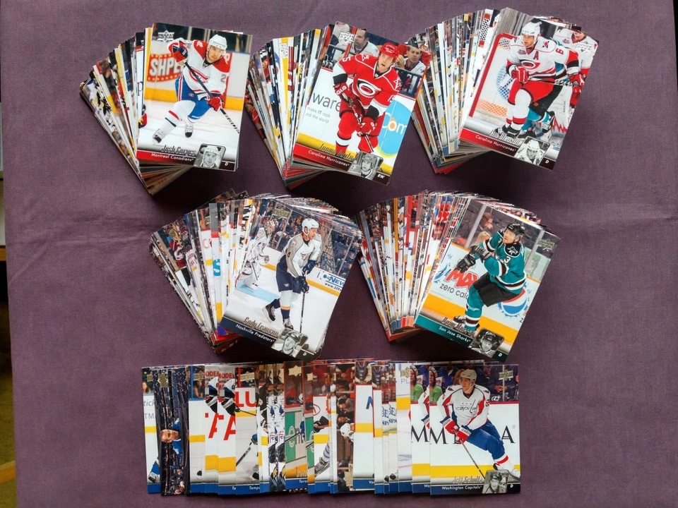 2010-11 Upper Deck Hockey - - - Pick A Card - - - Complete a Set - Image 1 of 1