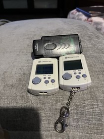 Sega Dreamcast VMUs  memory and rumble pack tested