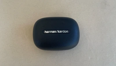 Harman Kardon FLY TWS - SOLO ESTUCHE DE CARGA - [HKFLY TWS NEGRO] Foto 1 de 3