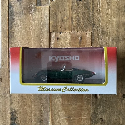 Kyosho 03061G Jaguar E type Roadster in Green  1:43 Scale - Image 1 of 4