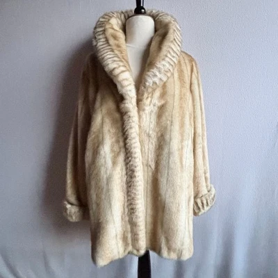 Chaqueta Abrigo Dennis Basso Champagne Beige Piel Foto 1 de 4