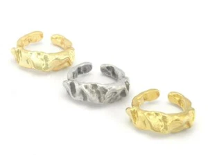 Anillo ajustable en forma orgánica latón crudo, plata antigua, chapado en oro brillante 2914 - Imagen 1 de 4