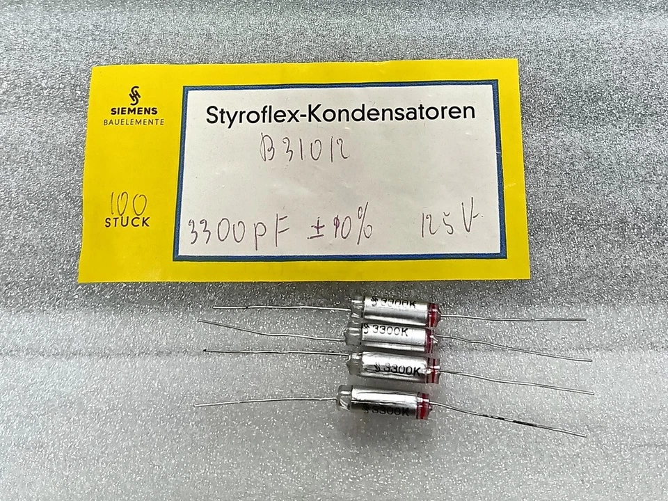 4 piezas Siemens 3300pF 125V 10% condensador de película de poliestireno Hecho en Italia Foto 1 de 1
