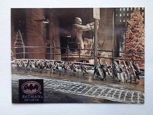 1992 TOPPS STADIUM CLUB *BATMAN RETURNS* CHASE CARD E NM - Picture 1 of 2