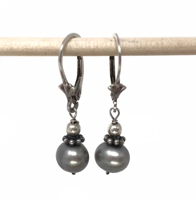 Pendientes colgantes de plata de ley 925 gris perla con cierre de palanca 1-1/8" Foto 1 de 3