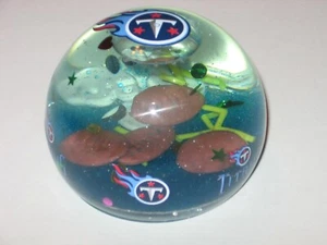 Peso de papel de escritorio Tennessee Titans lleno de fútbol divertido ¡ENVÍO GRATUITO!! - Imagen 1 de 1